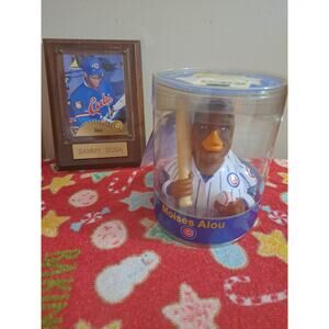 Cubs Sammy Sosa and Moises Alou Lot